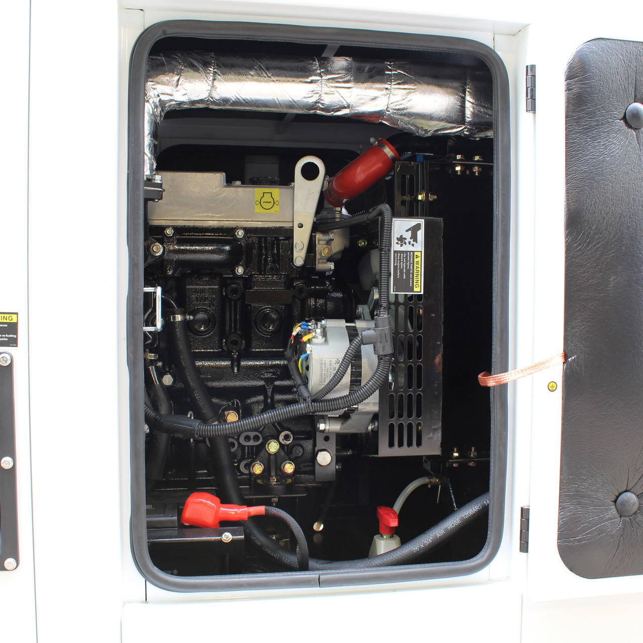 Hyundai 18kW / 22.5kVA* Single Phase, 230v Diesel Generator, 1500rpm Water-cooled Slow Running Genset ,Silenced Canopy | DHY18KSEm