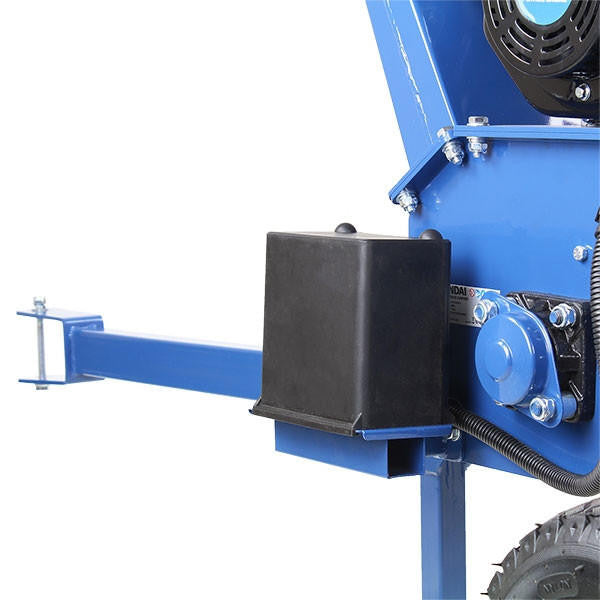Hyundai 212cc 70mm Petrol Wood Chipper 7hp Electric Start 4-Stroke | HYCH7070E-2
