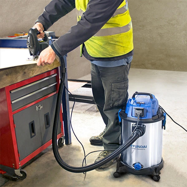 Hyundai 1400W 30L 3-In-1 Wet and Dry Electric Vacuum Cleaner HEPA type Filtration | HYVI3014