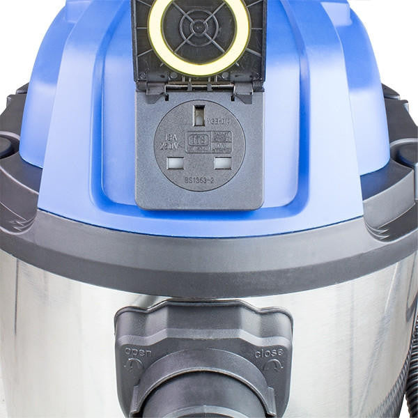 Hyundai 1400W 30L 3-In-1 Wet and Dry Electric Vacuum Cleaner HEPA type Filtration | HYVI3014