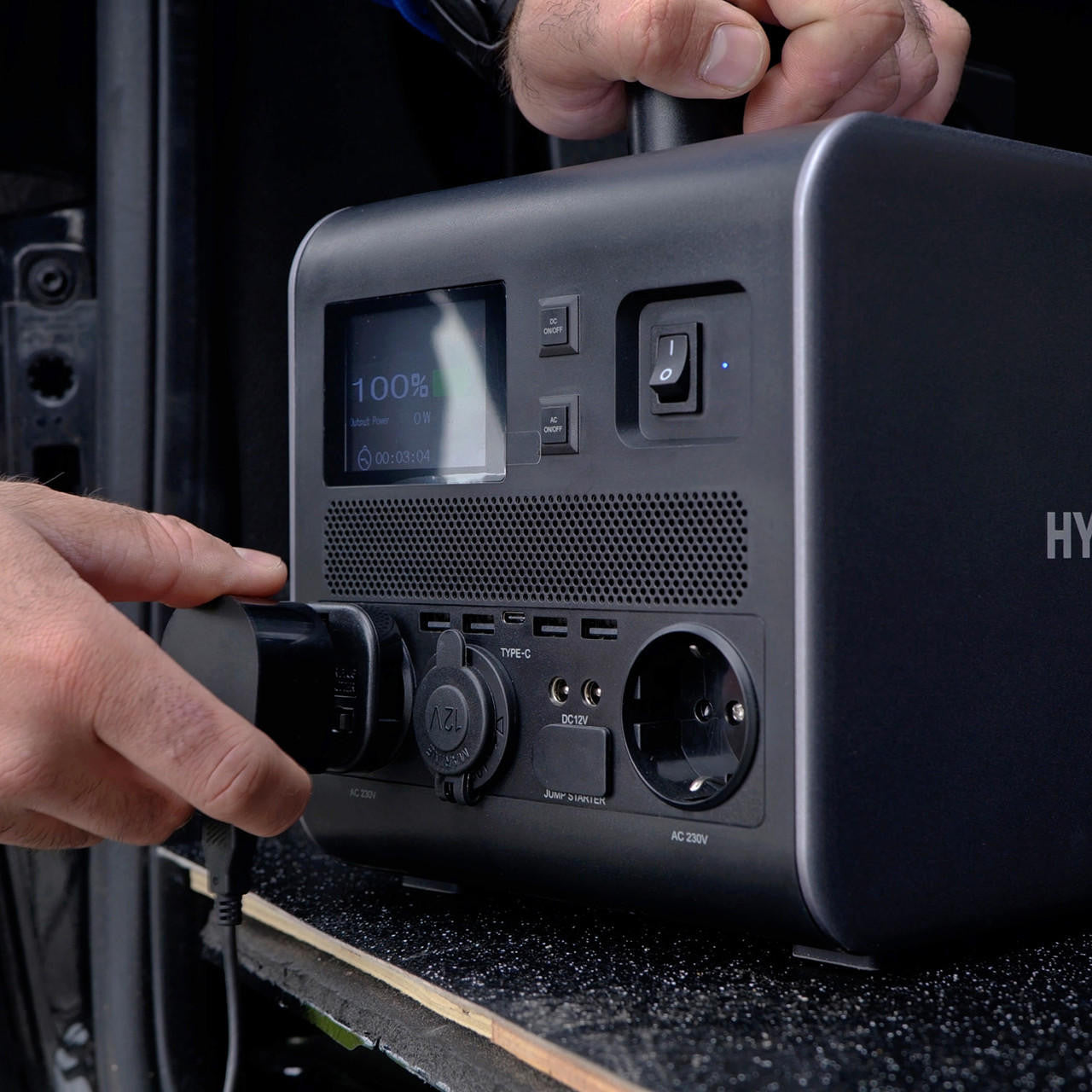 Hyundai 2000W Portable Power Station | HPS-1100