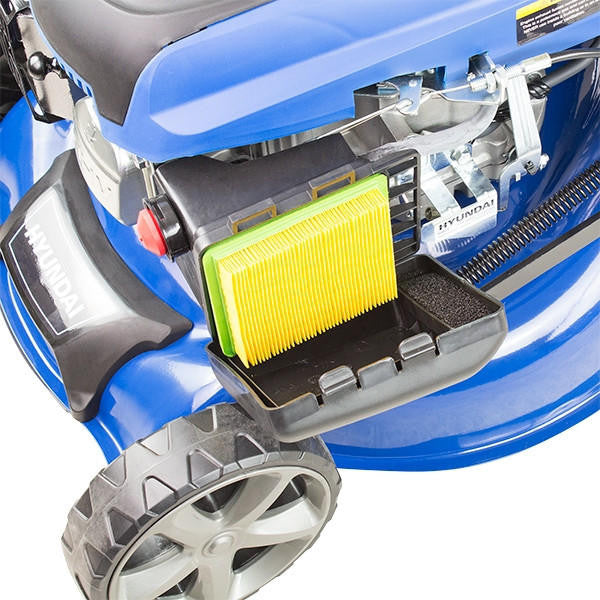 Hyundai 17"/43cm 139cc Electric-Start Self-Propelled Petrol Roller Lawnmower | HYM430SPER