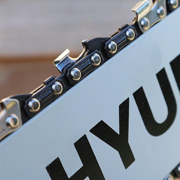 Hyundai 14" 35cm Electric Chainsaw 1600W 230V | HYC1600E