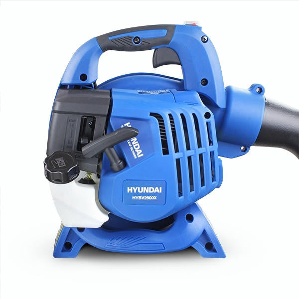 Hyundai 26cc 3-in-1 Petrol Leaf Blower, Garden Vac & Shredder, 157mph Air Speed, 40L Collection Bag | HYBV2600X