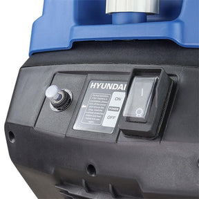 Hyundai 2400w Electric Garden Shredder 2.4kW 230v 45L Collector | HYCH2400E