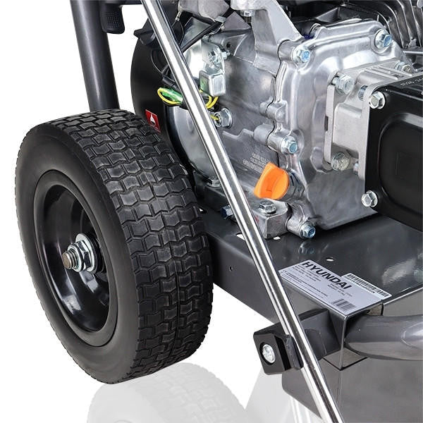 Hyundai 3100psi 212cc 10L/min Petrol Pressure Washer & 18" Flat Surface Cleaner | HYW3100P2 + 85.403.005