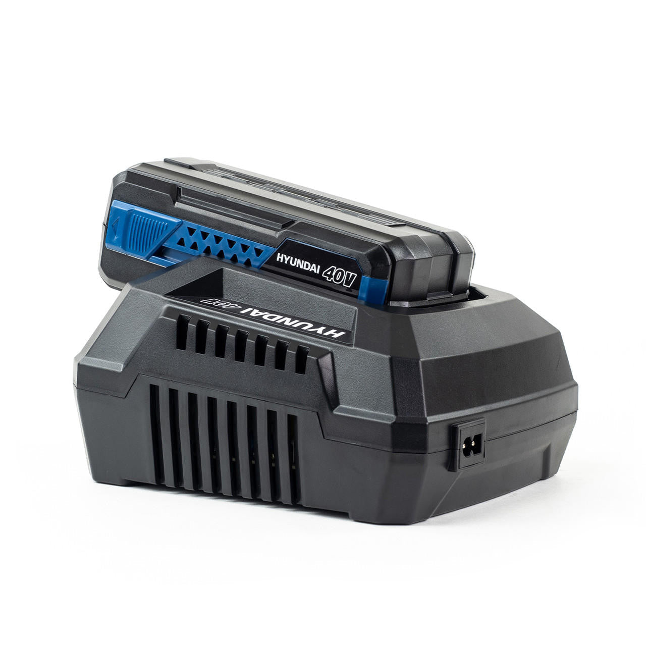 Hyundai 14'' 35cm Cordless Battery Chainsaw 40V Li-Ion 2.5Ah Battery| HYC40LI