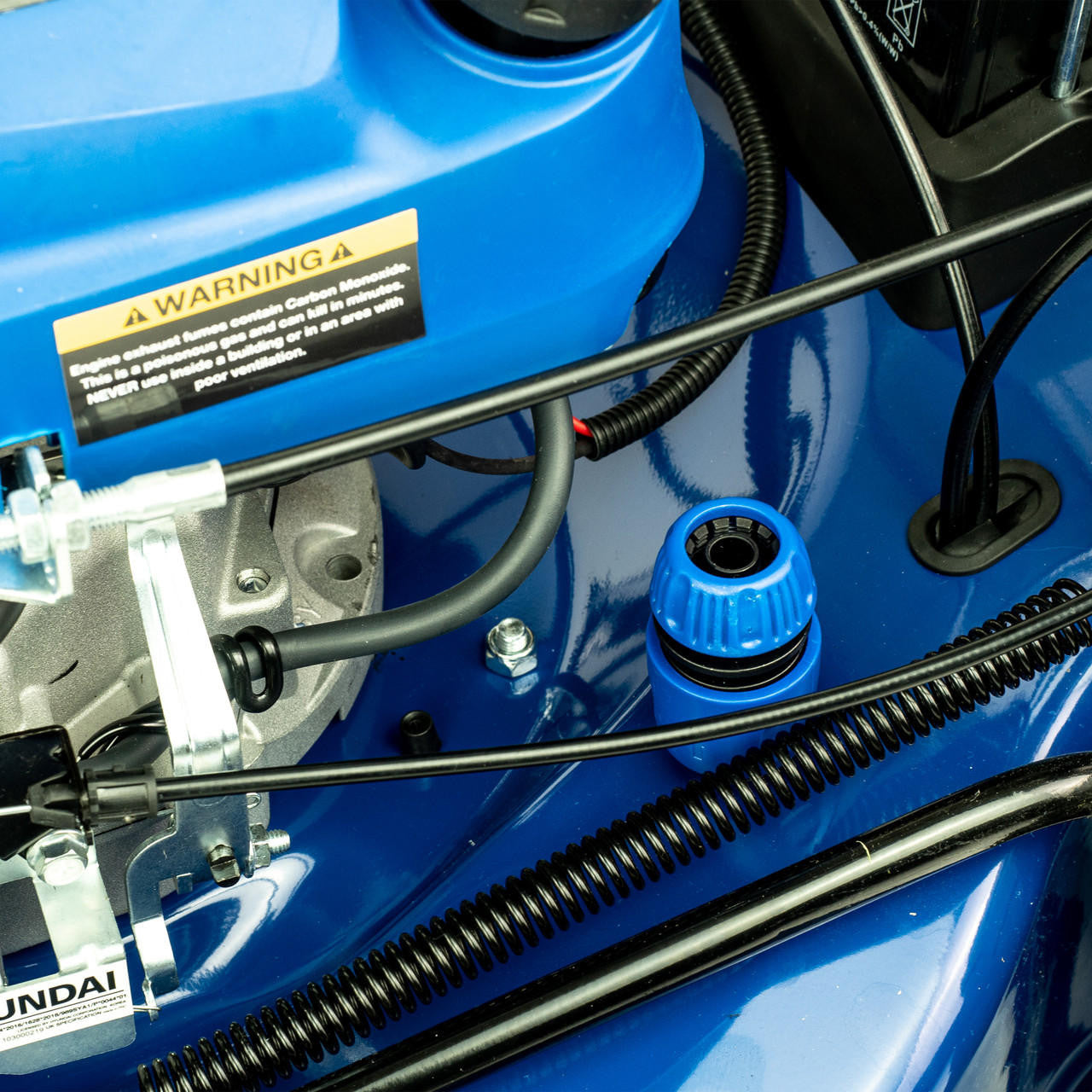 Hyundai 22”/56cm 196cc 4-in-1 Electric-Start Self-Propelled Petrol Lawnmower | HYM560SPE