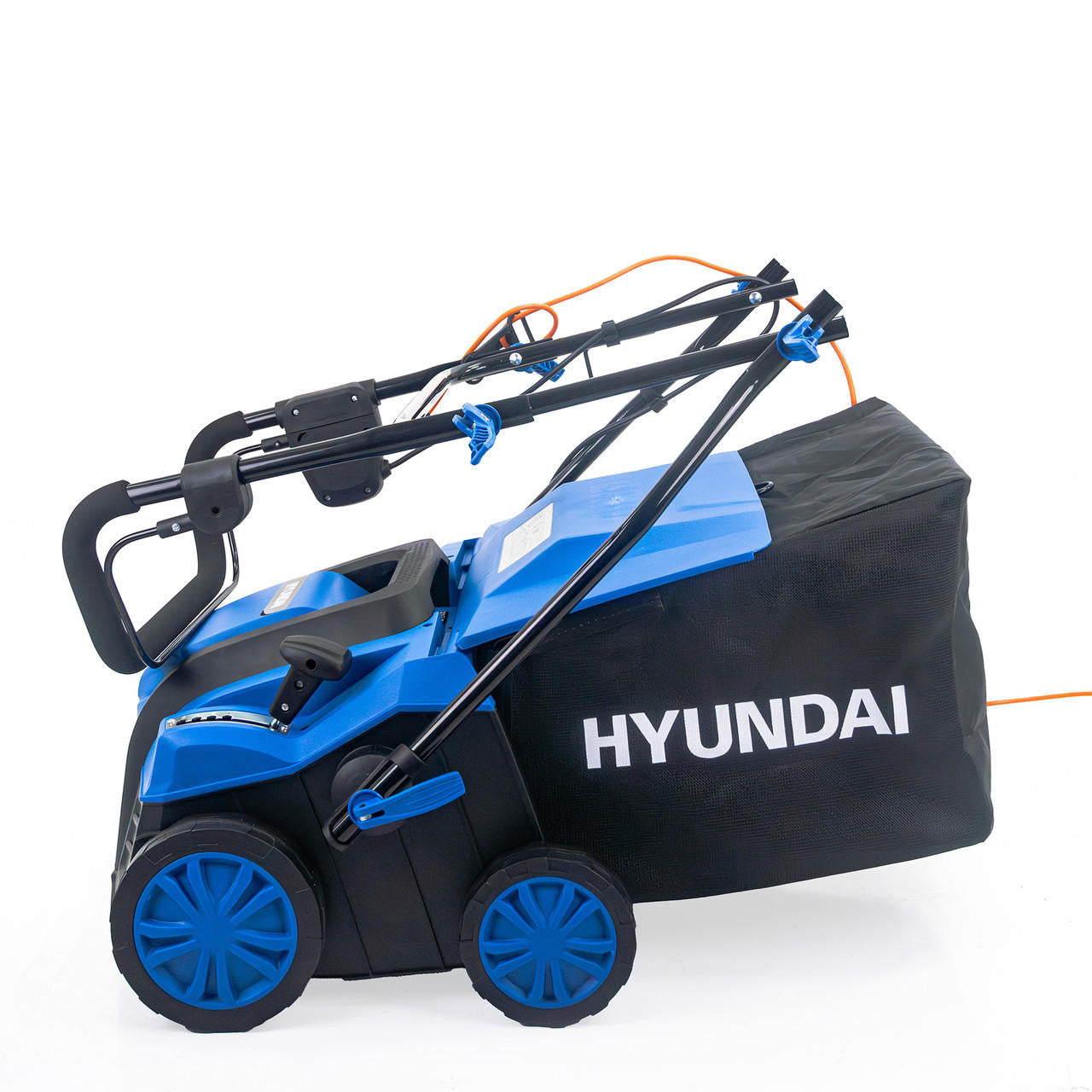 Hyundai Artificial Grass Sweeper 2000W 16” / 40cm, Multi-Use Brush & 55L Collection Bag | HYSW2000E