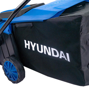 Hyundai Artificial Grass Sweeper 2000W 16” / 40cm, Multi-Use Brush & 55L Collection Bag | HYSW2000E