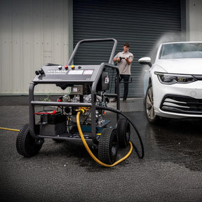 Hyundai 4000psi / 275 bar Diesel Pressure Washer, Annovi Reverberi Triplex Pump, 13L/min with 10m Hose | HYW4000DE2
