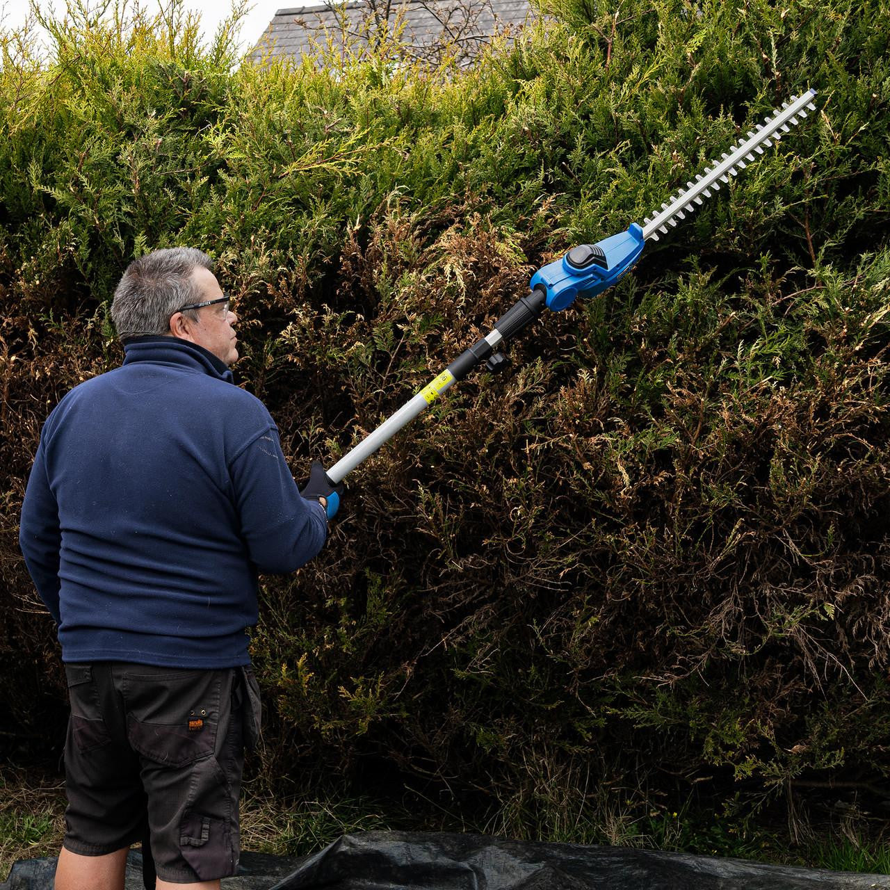 Hyundai 20V 450mm Cordless Long Reach Pole Hedge Trimmer, 2.6m Long Reach, 2.0Ah li-ion Battery & Charger | HY20CPHT