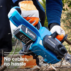 Hyundai 10'' 25cm Cordless Chainsaw 20V Li-Ion 4Ah Battery and Charger | HY20CCS10