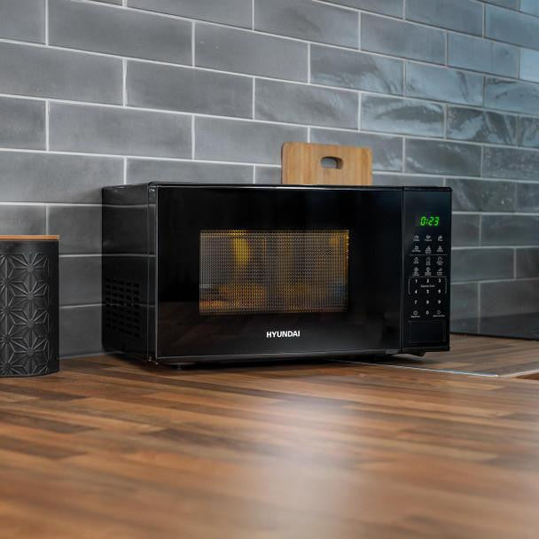 Hyundai 800W 20L Black Microwave, Stainless Steel, 11 Power Levels, Auto Defrost, 6 Auto Cook and Defrost Modes | HYMW80020