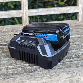 Hyundai 15'' / 38cm 40v Cordless Roller Lawnmower 2.5Ah Li-Ion Battery Battery | HYM40LI380P