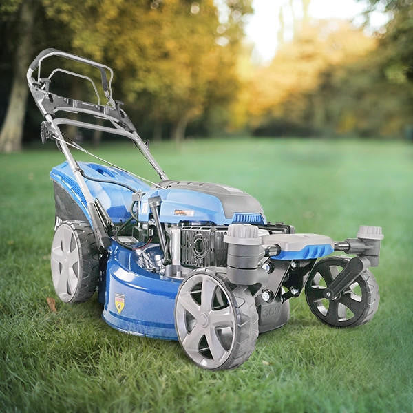 Hyundai 20" / 51cm 196cc 3-in-1 Self-Propelled Lawnmower, Easy Turn, Electric Start, 70L Collector, Rear Discharge & Mulching | HYM510SPEZ