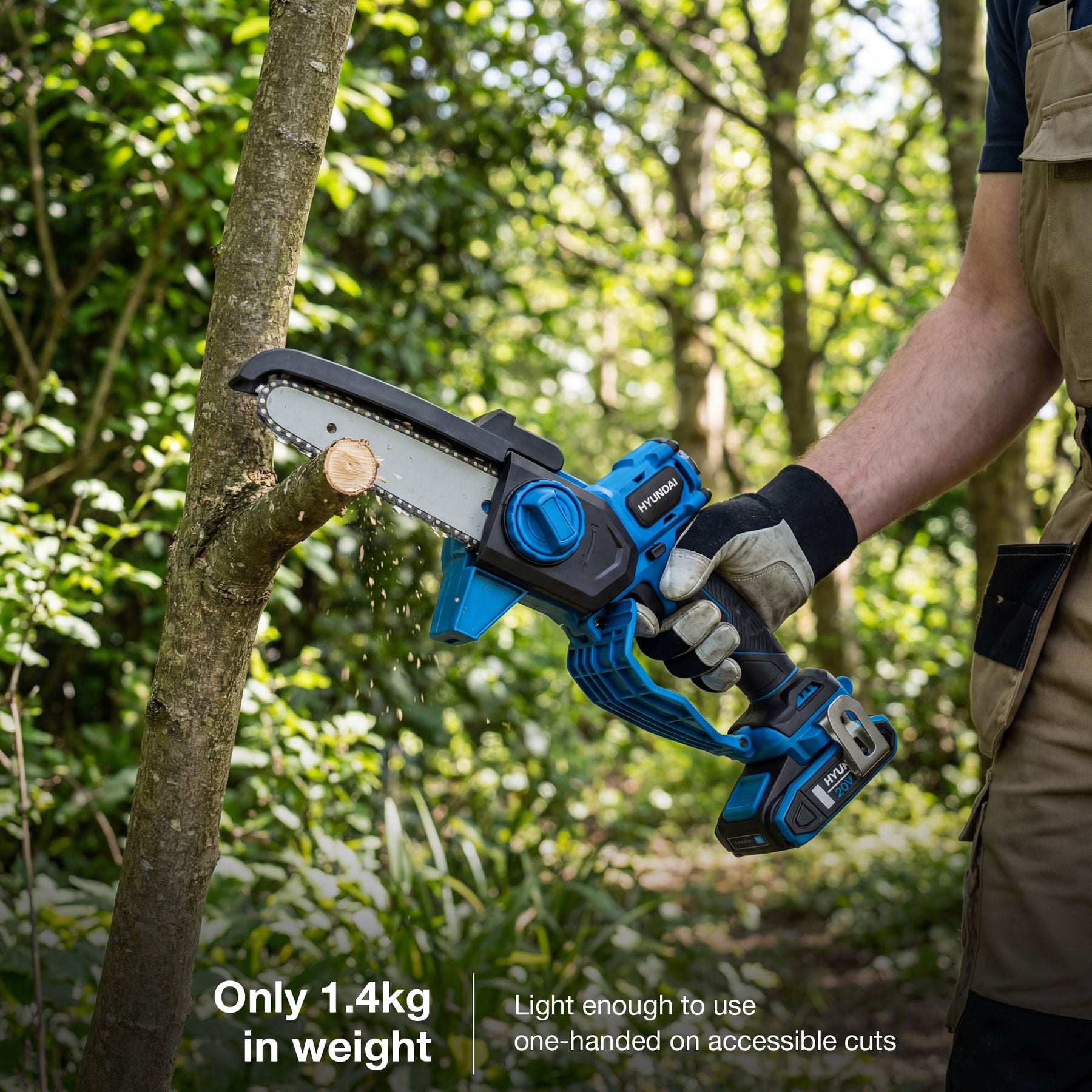 Hyundai 6" 20V Mini Chainsaw, Includes Chain, 2Ah Battery & Charger | HY20CCS150