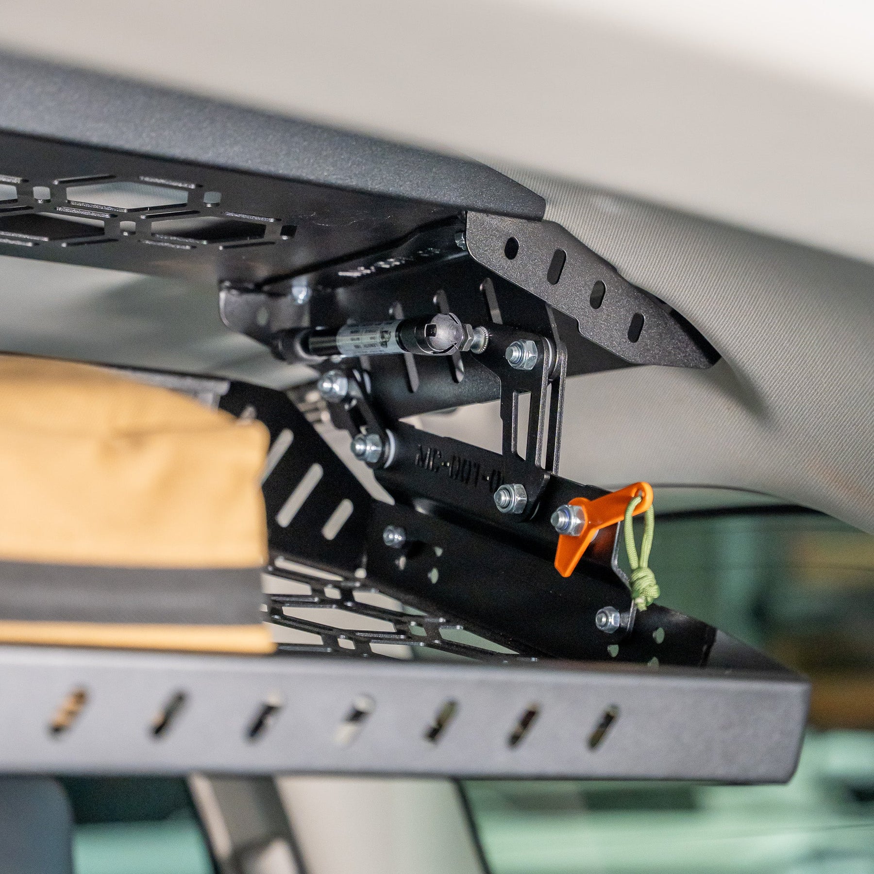 Drop Down Rear Roof Parcel Shelf | Nissan Y62 Patrol