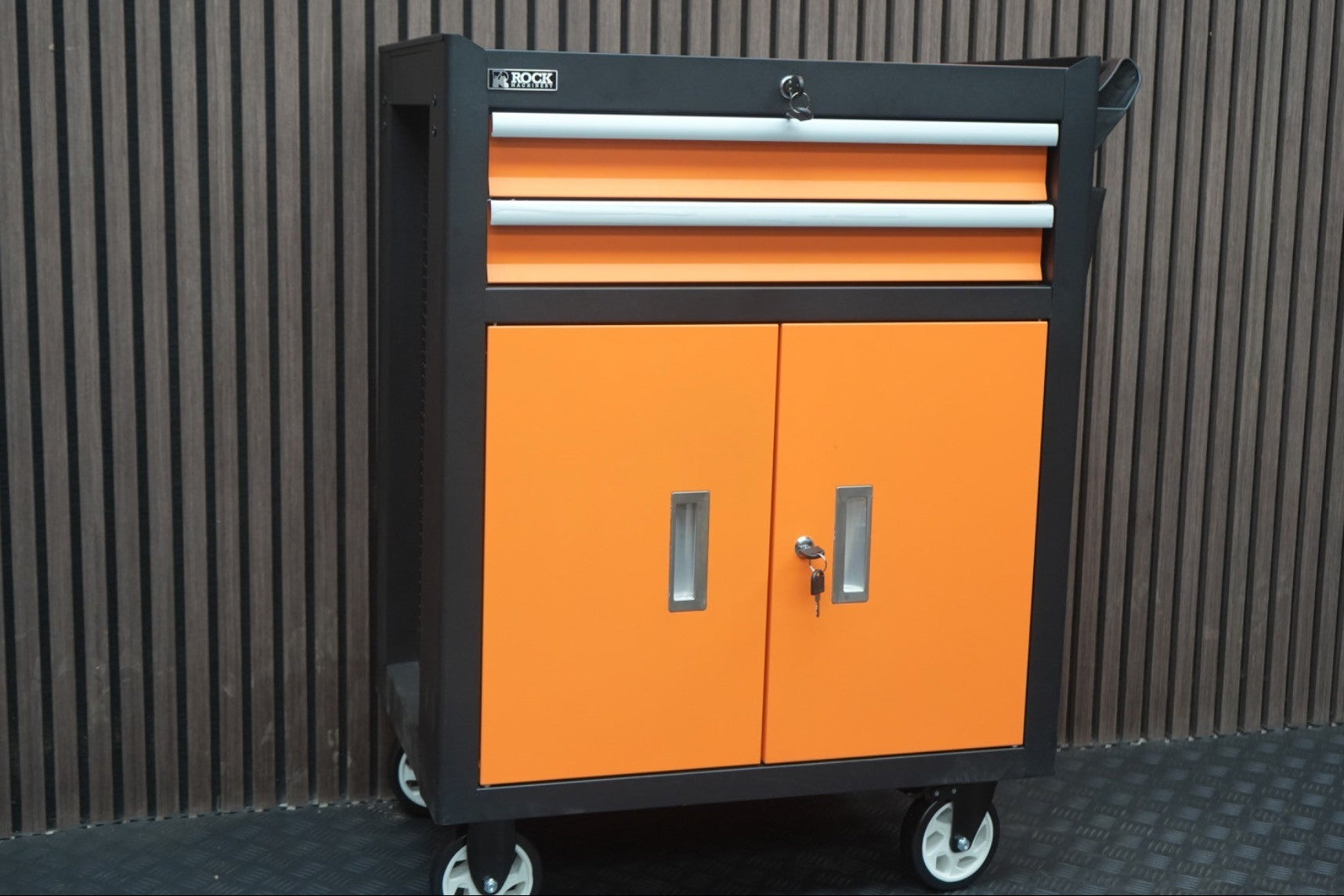 Rock RT-075 28" Steel Tool Chest with cabinet