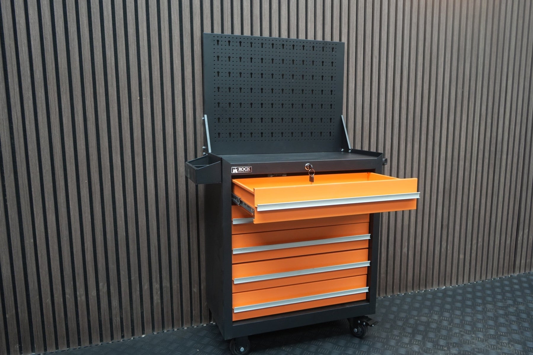 Rock RT-083 24" Steel tool chest with 4 drawers and backboard