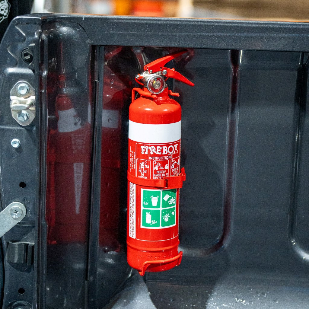 Vertical Tub Fire Extinguisher Bracket + 1kg Fire Extinguisher | Toyota Hilux N80
