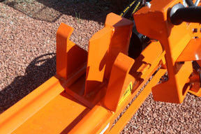 Venom 25ton Heavy Duty Tractor mounted log splitter with table