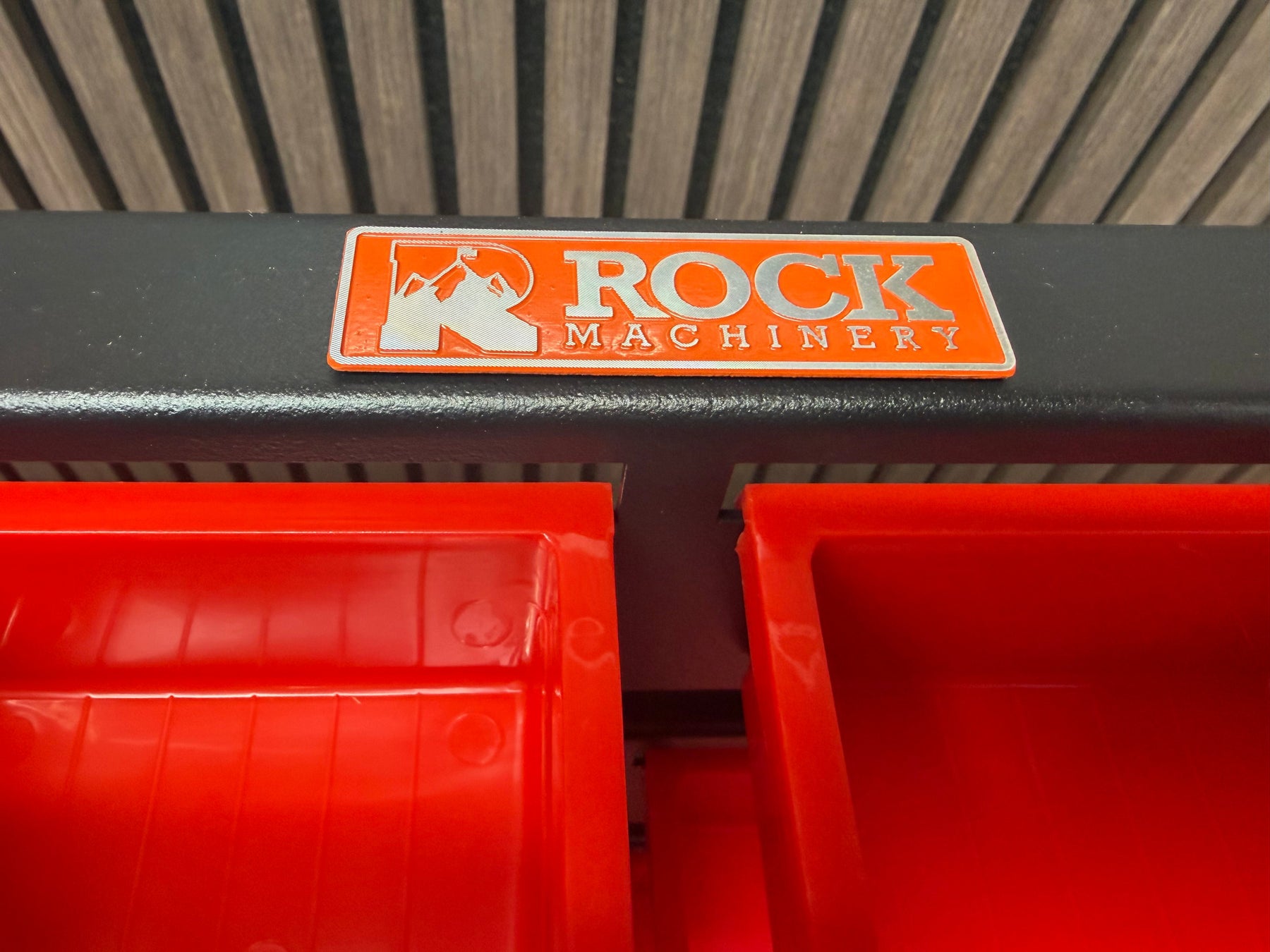 Rock RT-050 Workshop consumables rack with boxes