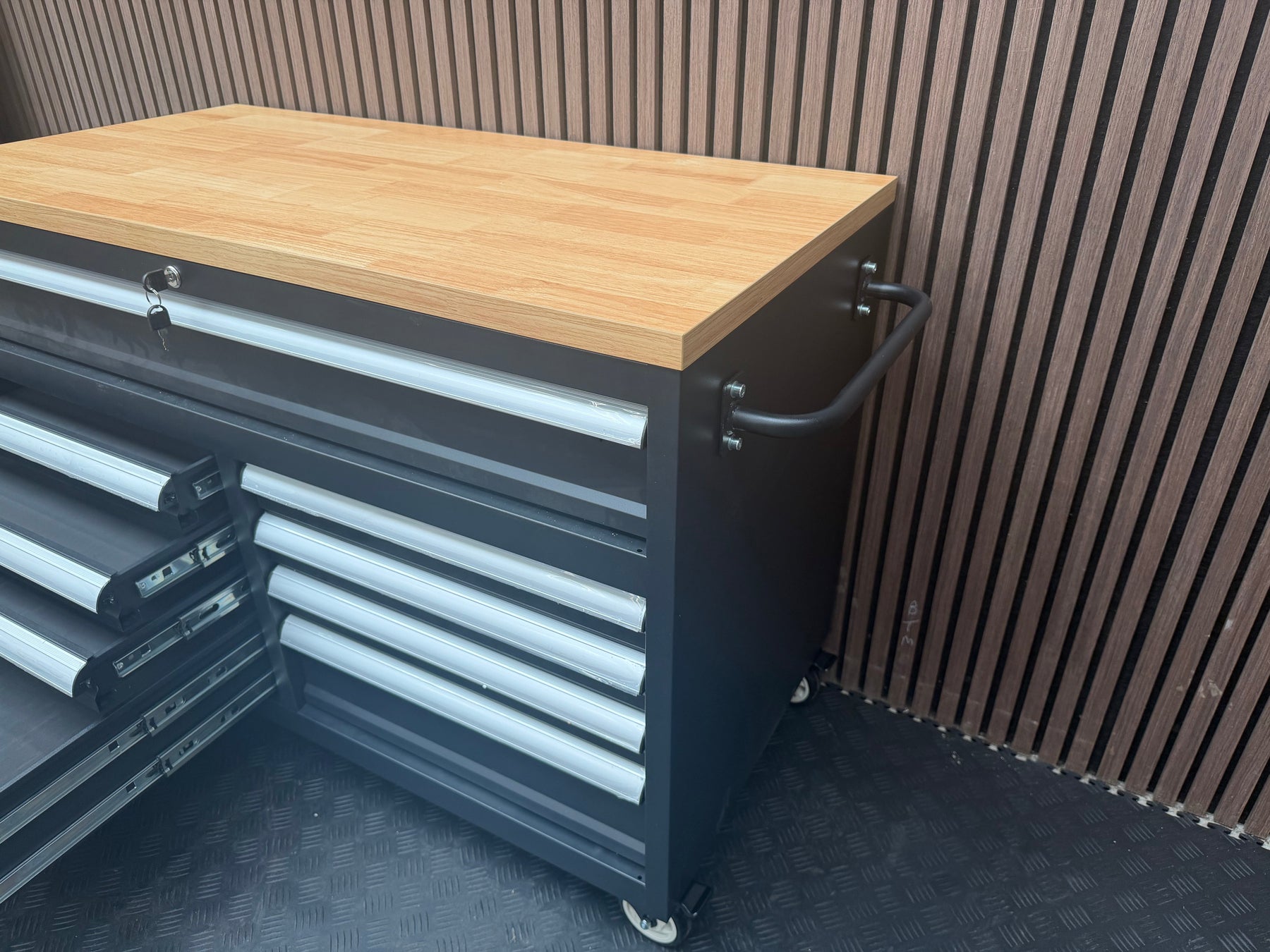 Rock RT-043 Steel 47" Tool chest with wooden top and drawers