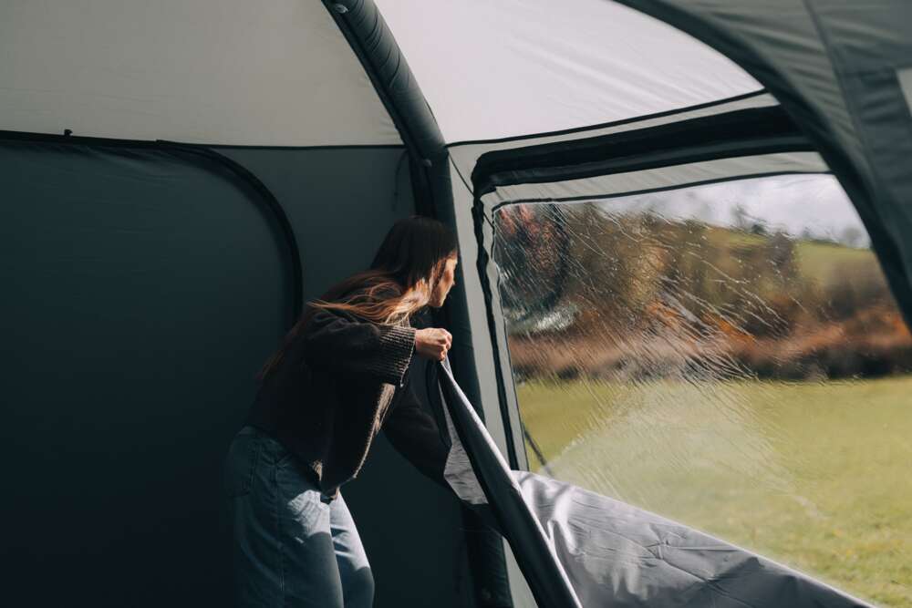 Kampa Roam Air Low Drive Away Awning