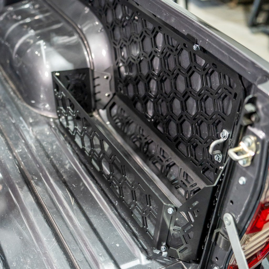 Full Side Tub Molle Panel With Storage Pocket To Suit Toyota Hilux 2016+ N80
