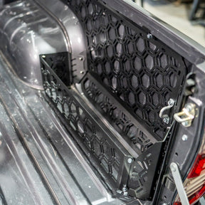 Full Side Tub Molle Panel With Storage Pocket To Suit Toyota Hilux 2016+ N80