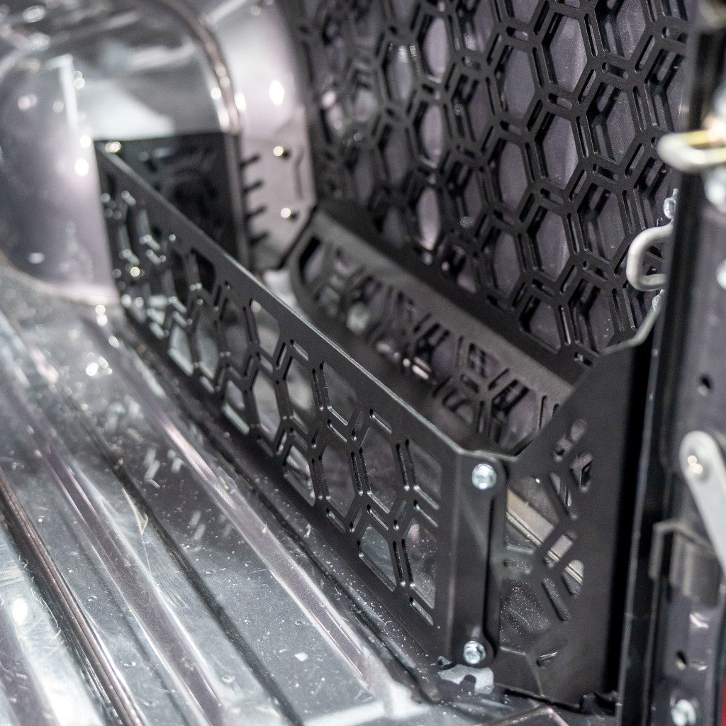Full Side Tub Molle Panel With Storage Pocket To Suit Toyota Hilux 2016+ N80