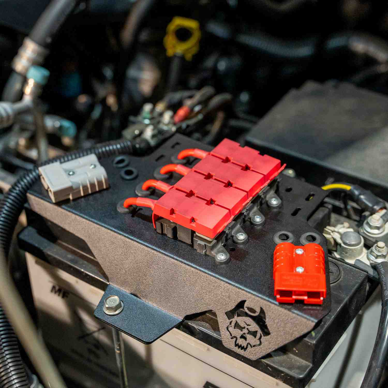 Battery Mounted Fuse Holder for Mazda BT-50 2021+ | Isuzu D-Max 2021+