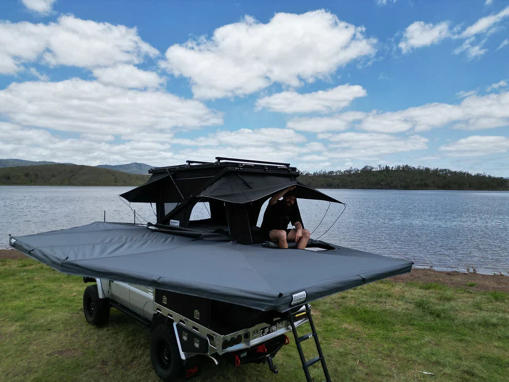 270 PLUS AWNING WITH D ZIPPER