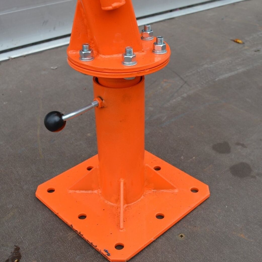 1000lb Swivel Lifting Crane With Winch