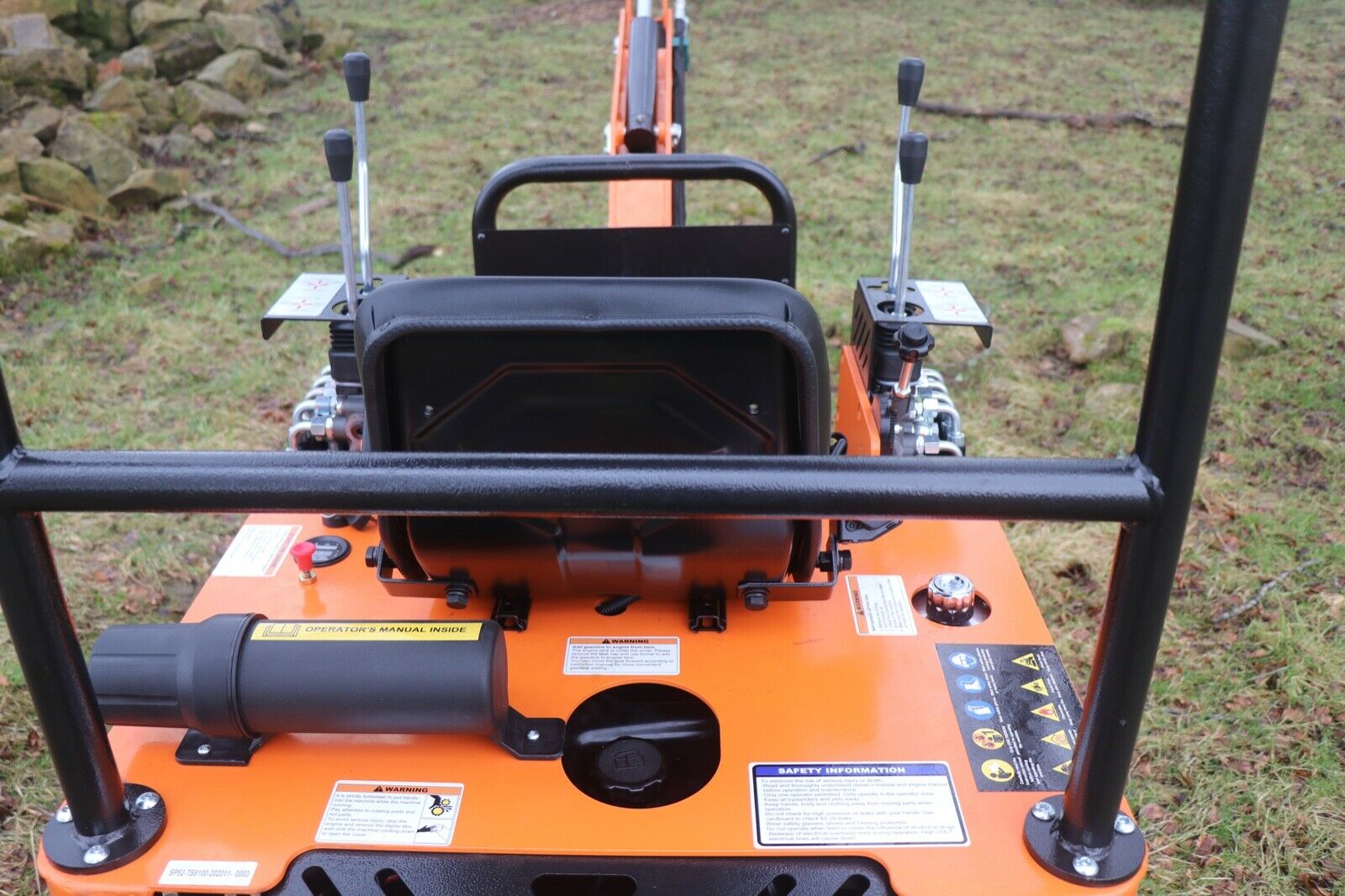 RD-132 Micro digger with 3 Buckets